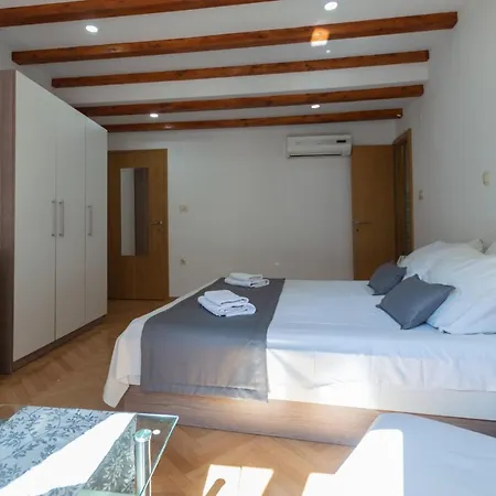 Camenno Apartments-the Heart Of Diocletian's Palace-open Winter! Apartment Split