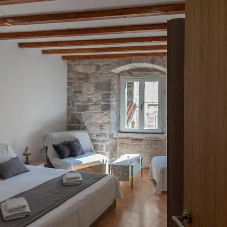 Apartment Camenno Apartments-the Heart Of Diocletian's Palace-open Winter! *